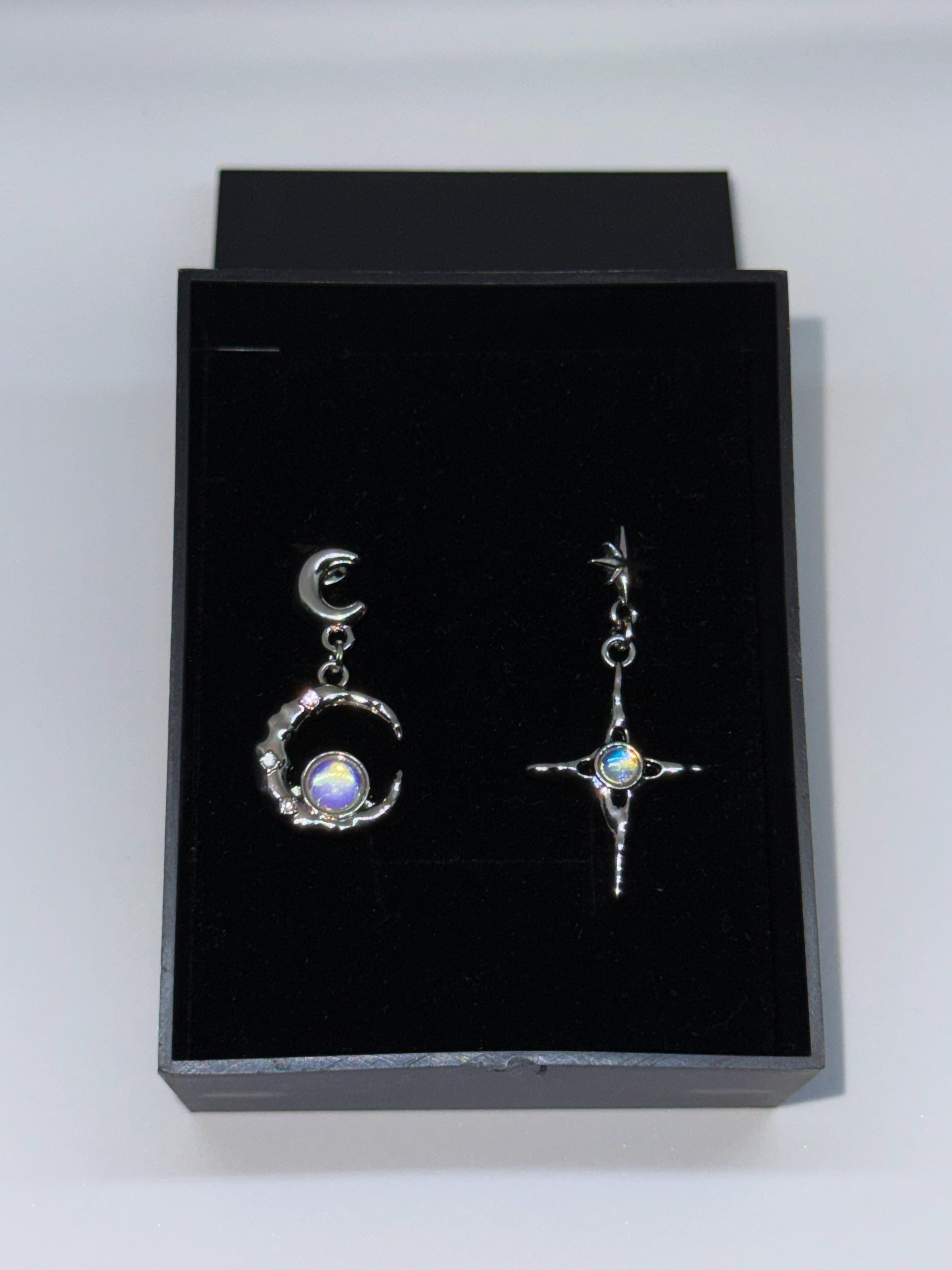 Ay ve Yıldız Küpe